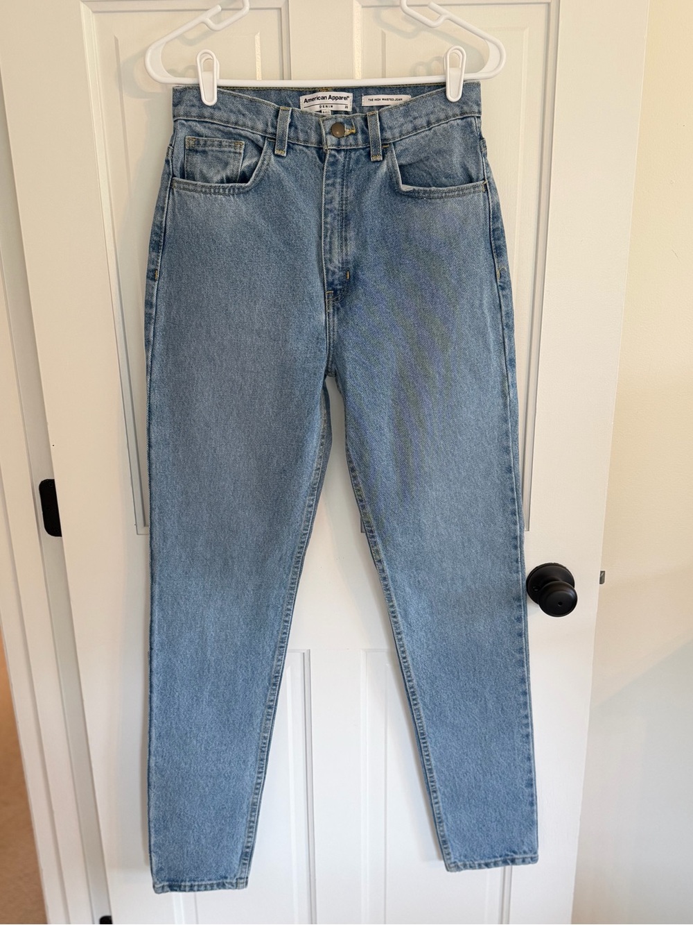 American Apparel High-Waisted Jeans – Size 28